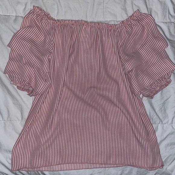 Off the Shoulder Striped Ruffled Blouse - Picture 2 of 3